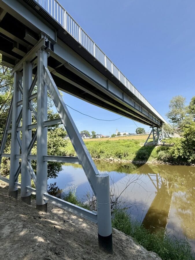 Nowe oblicze kładki nad Wisłoką. Jak wygląda po modernizacji?